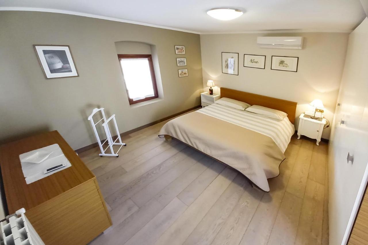 Case Vacanze Ai Burattini Adrara San Rocco 外观 照片
