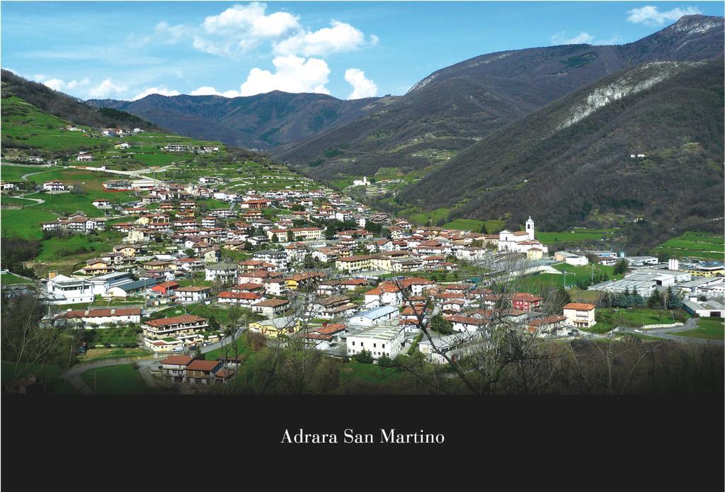 Case Vacanze Ai Burattini Adrara San Rocco 外观 照片